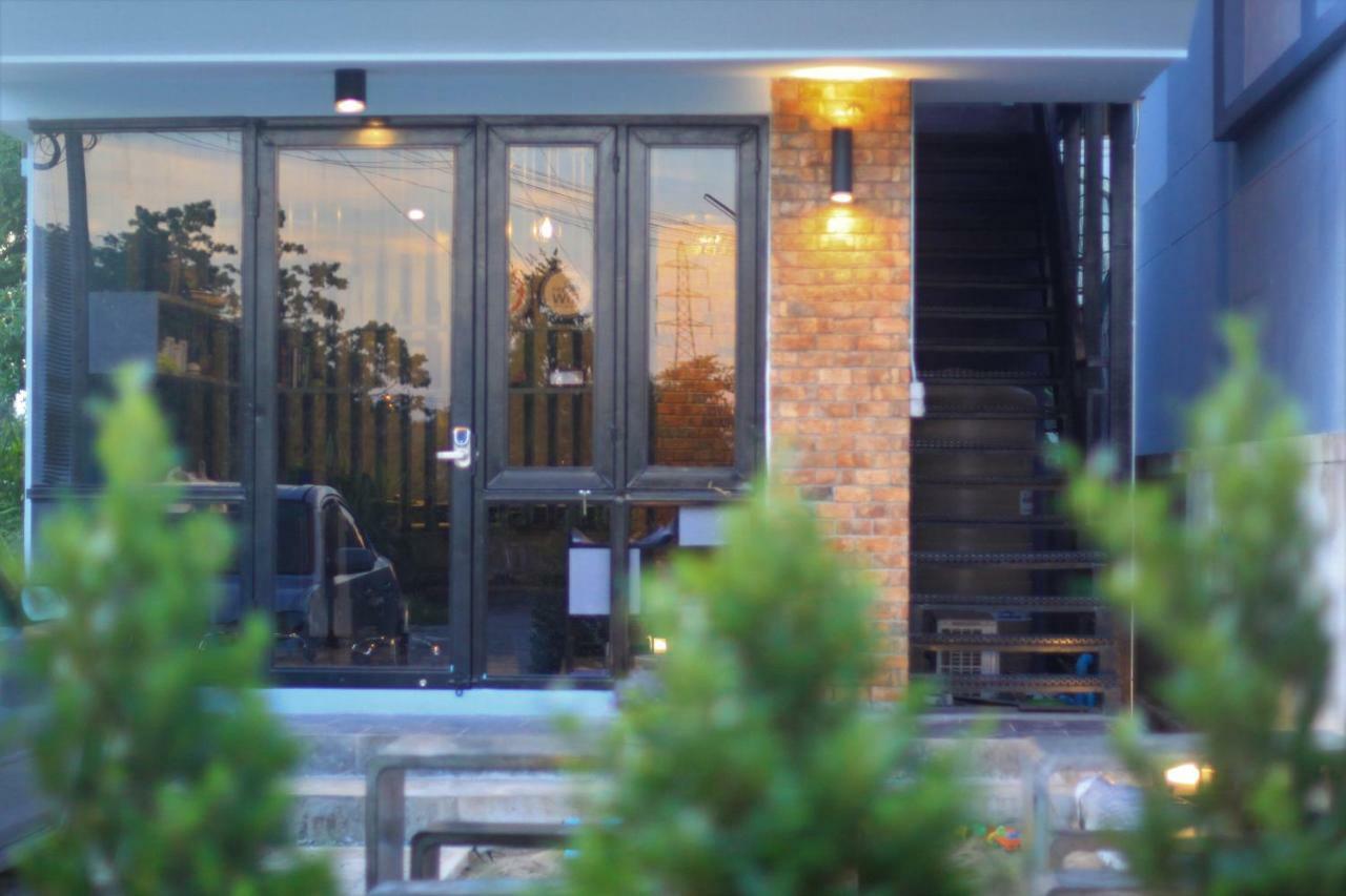 צ'יאנג מאי The Nichehome Waterside Living מראה חיצוני תמונה